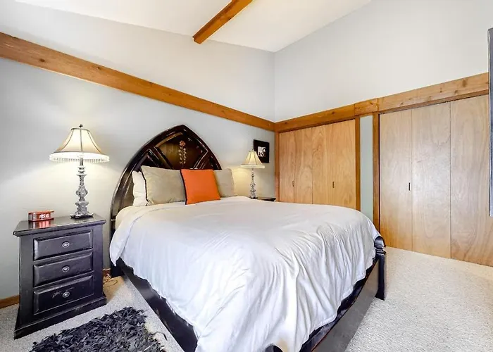 Golf Creek12